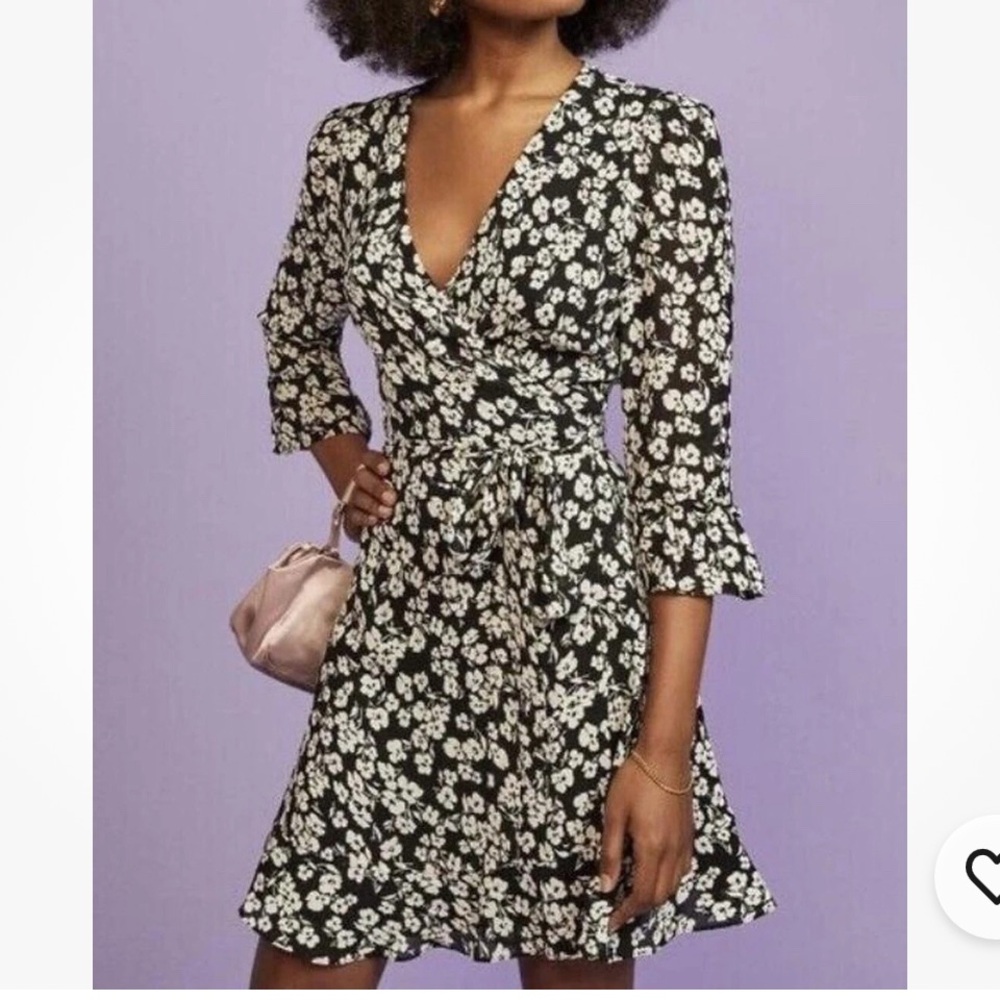EUC Reformation Zoe Dress Size Small Chest Black And White Floral WrapOver